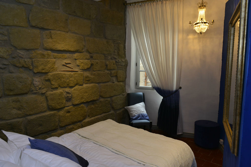 Rue Galilee Bed & Breakfast Марсилан Екстериор снимка