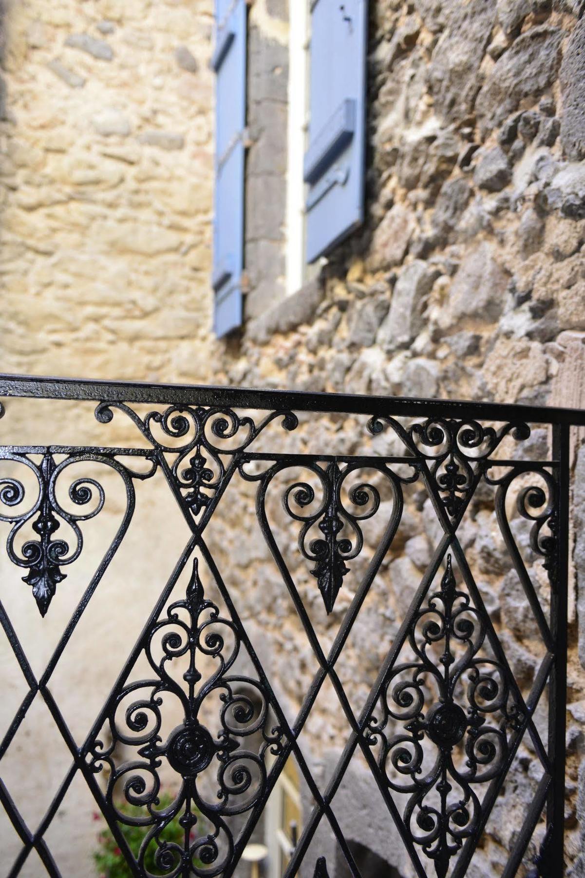 Rue Galilee Bed & Breakfast Марсилан Екстериор снимка