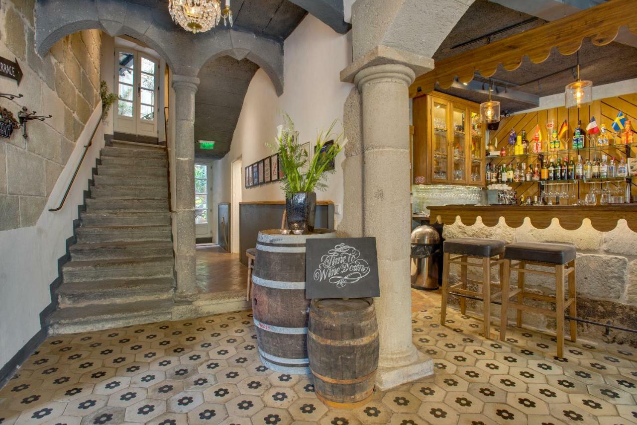 Rue Galilee Bed & Breakfast Марсилан Екстериор снимка