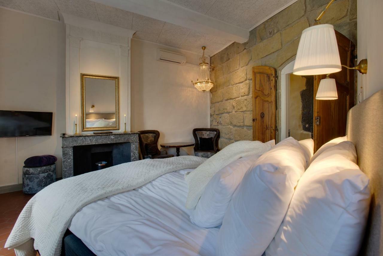 Rue Galilee Bed & Breakfast Марсилан Екстериор снимка