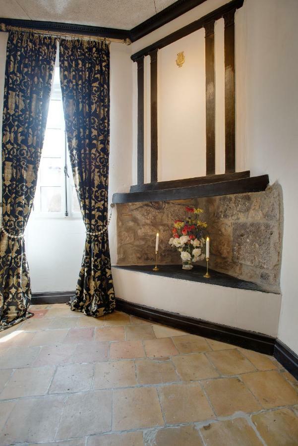 Rue Galilee Bed & Breakfast Марсилан Екстериор снимка