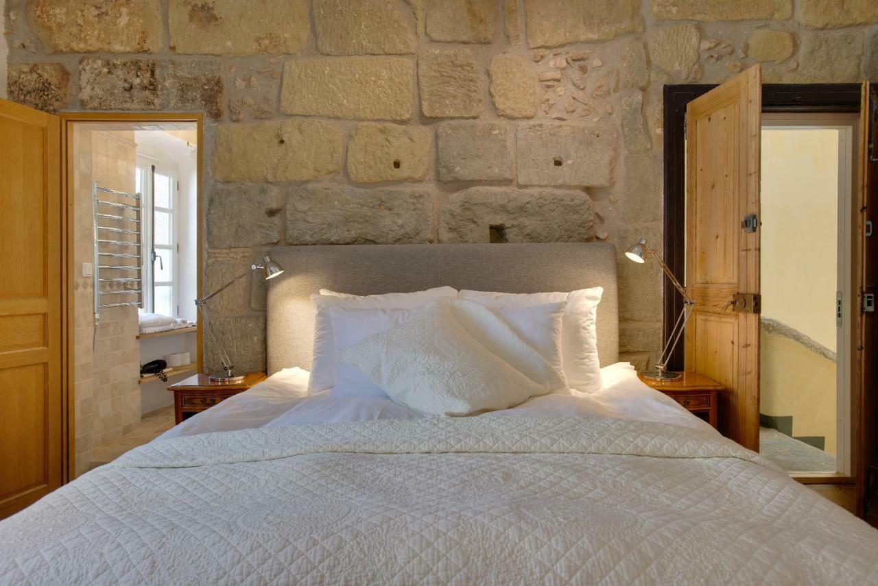 Rue Galilee Bed & Breakfast Марсилан Екстериор снимка